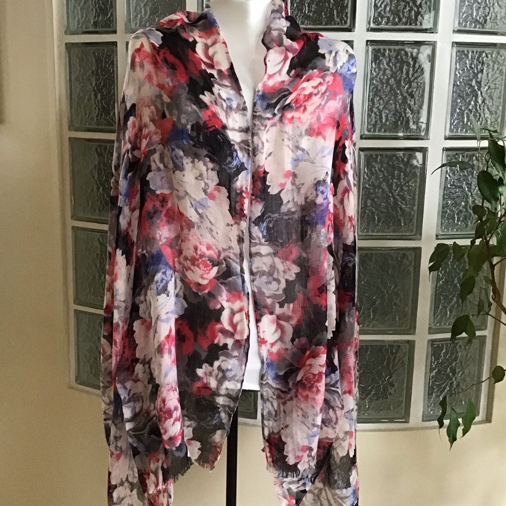 Floral Scarf / Shawl🌷